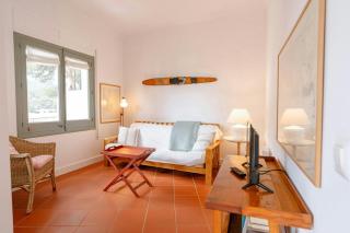 T5 · Cozy Retreat 50m to Beach Garden Escape - Tamariu - 6