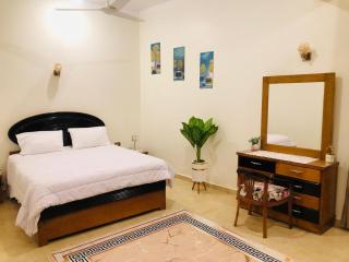 joy house - 1