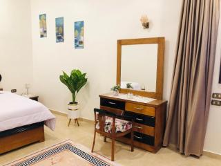 joy house - 7