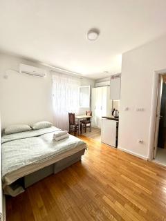 Apartment Stex 2 - Podgorica - 0