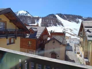 Appartement cosy, 100m des pistes et commerces, 4 pers, 30m², Parking, Balcon plein sud - FR-1-445-202 - Monginevro - 2