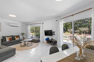Limnaria Gardens SUPERB VILLA by VICHY Holidays - Paphos - 6