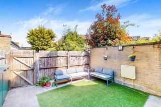 Bright 2BR Flat With Garden & BBQ Near River Thames - Londra - 6