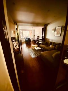House for 7, garden with pond, 20min from Heathrow - Londra - 0