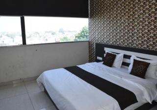 Hotel Lotus Inn - Hisar - Hisār - 8