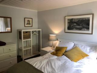 Kennedy Eco Lake House Gortahork, County Donegal - 7