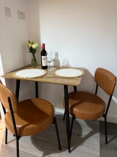 Stylish Putney village flat - 6