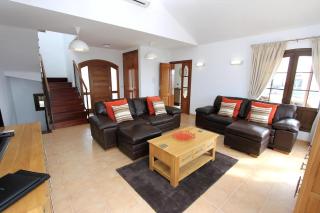 Villa Oceano Once - Beautiful 5 Bedroom Private Pool And Hot Tub - Playa Blanca - 3