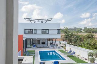 Villa Apomono - New Luxury 3 Bedroom Protaras Villa With Pool - Close To The Beach - Protaras - 7