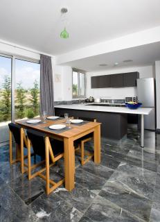 Luxury Cyprus Villa Turquoise Villa Private Pool Sea View Paphos - Paphos - 3