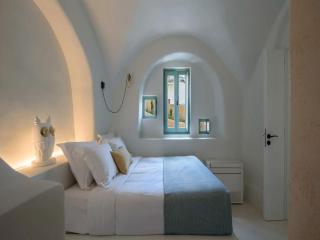 Luxury Santorini Villa Potamos Luxury House 2 Bedrooms Private Heated Pool Serene Location Episkopi - Éxo Goniá - 6