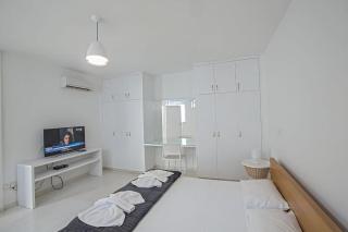 Villa Ochosto Selene - Stunning 5 Bedroom Protaras Villa With Private Pool - Close To The Beach - Protaras - 9