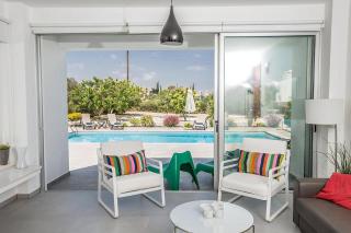 Villa Ochosto Helios - Beautiful 5 Bedroom Protaras Villa - Walking Distance To Fig Tree Bay Beach - Protaras - 5