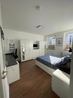Zentrale FeWo Küstenglück nah am Deich - Bremerhaven - 4