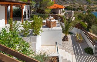 Stunning Brac Villa 5 Bedrooms Villa Infinite Stunning Sea Views Seafront Location Sutivan - Sutivan - 9