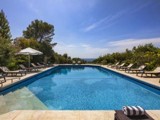 Stunning Oceanview Algarve Villa 9 Bedrooms Villa Quinta Marinha Amazing Location Overlooking Sea Huge Pool Benagil - Lagoa - 9