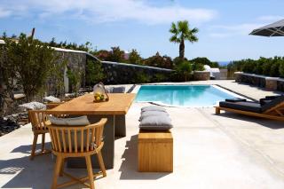 Lovely Santorini Villa 3 Bedrooms Villa Petra Private Pool Outdoor Dining Area Exo Gialos - Karterados - 1