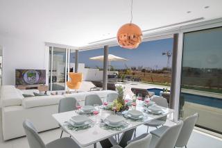 Villa Manta Agrotikos - Stunning 3 Bedroom Protaras Villa With Pool - Close To The Beach - Protaras - 3