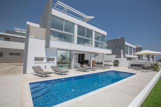 Villa Manta Agrotikos - Stunning 3 Bedroom Protaras Villa With Pool - Close To The Beach - Protaras - 2