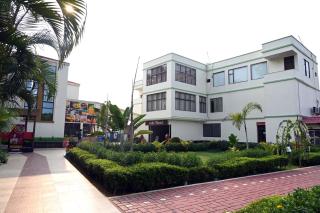 Barga Forest Inn - Jāmb - 0