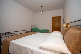 Guesthouse Veni i Gjyshit - Ndërlysaj - 1