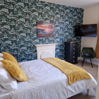 Coldstreamer Inn - Penzance - 1