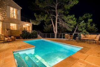 Villa Sumartin Selca, Stunning, Luxurious Frontline 7 Bedrooms Villa Amazing Sea-Views - Selca - 4