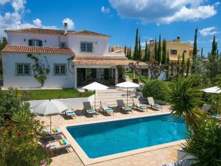 Villa Amendoal, Luxury Villa With Private Pool, Ac Near Albufeira, Fabulous Countryside Views - Albufeira - 3
