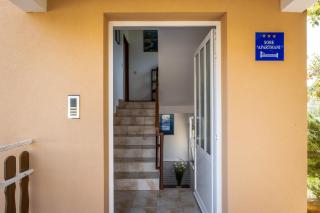 Apartment Ana - Pula - 2