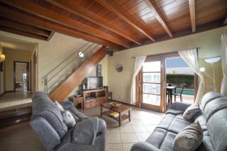 Sophisticated Lanzarote Villa Villa Mervella 4 Bedrooms Spacious Terrace Area Private Pool Playa Blanca - Playa Blanca - 4