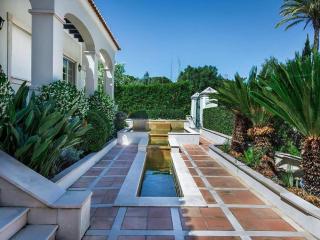 Exquisite Quinta Da Lago Villa Villa Majestic Heights 4 Bedrooms Private Pool Large Private Garden Quinta Verde - Almancil - 0