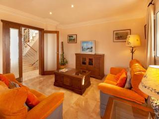 Immaculate Mallorca Villa Las Olas 3 Bedrooms Ideal For Families Couples Alcudia - Alcúdia - 3