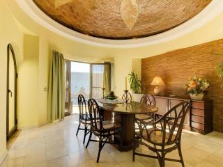 Casa Vilamoura Is A Lovely 5 Bedroom Villa With Ac And Private Pool Within Easy Distance Of All Of V - Vilamoura - 2