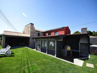 Lovely Esposende Villa 4 Bedrooms Villa Cocola Ping Pong Table Great Pool Area - Esposende - 9