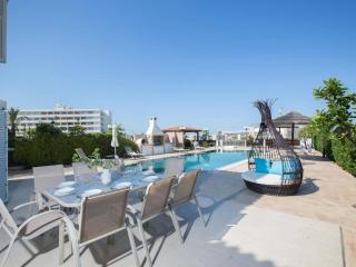 Villa Lefko Sunshine - Lovely 4 Bedroom Protaras Villa With Pool - 2 Minute Walk To Fig Tree Bay - Protaras - 8