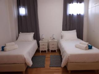 Wonderful Chaina Villa Villa Chiaotzu 3 Bedrooms Spacious Private Garden Private Pool Bbq And Outdoor Dining Area Terma Theofani, - Kato Daratso - 8