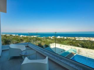 Villa Kono Provoles - Luxury 4 Bedroom Protaras Villa With Stunning Panoramic Sea Views - Protaras - 8