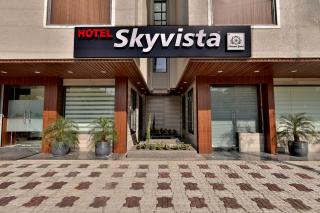 Hotel Skyvista - Indore - 7