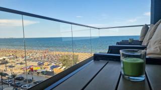 SUNSHINE PLACE ApartHotel Pool & Spa Mamaia Nord - 4