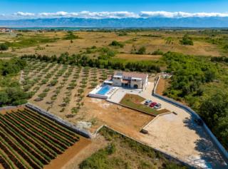 Rustic Villa Perosa With Heated Pool - Zaton - 5