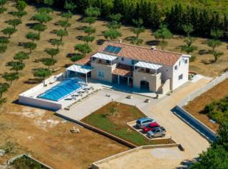 Rustic Villa Perosa With Heated Pool - Zaton - 7