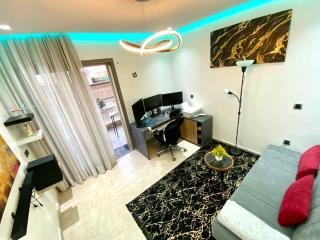 Stunning Views & Prime Location! - Casablanca - 3