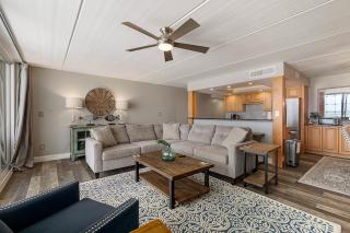Oceanfront 2 Bed Condo In New Smyrna Beach Fl - New Smyrna Beach - 4