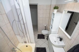 Becky Apartman - Komló - 2