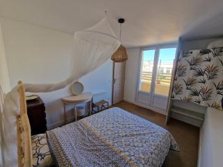 Cozy and spacious T3, 10 min walk to SNCF train station - Sète - 5