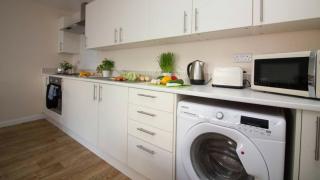 StayZo Stylish Accommodation in Southampton 10 - Southampton - 9