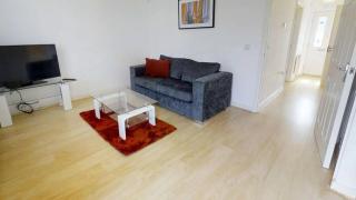 StayZo Cole Green Lane Accommodation- FREE Parking - Welwyn Garden City - 5