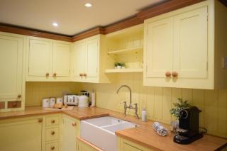 Cosy Cotswold Cottage, Jacuzzi Bath & Woodburner! - Winchcombe - 3