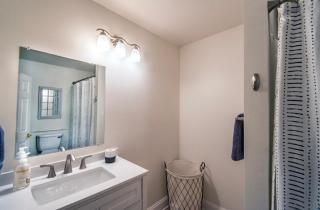 2bd-2ba Adorable Home w Yard in Gentilly - New Orleans - 3