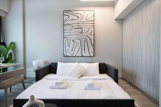 Stylish 1BR with Spacious Terrace Near Circle Mall - 7